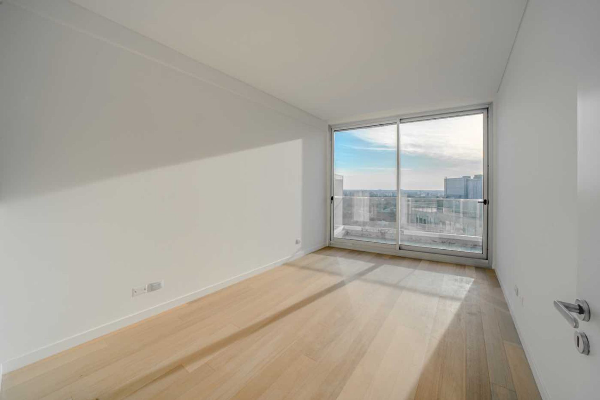 Venta Triplex 5Amb A Estrenar Al Río Infinity