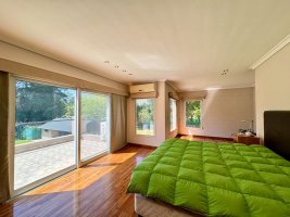 6-room house for rent – pool – La Bota Park