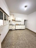 PH en PB con gran parque desc. quincho y parrilla.