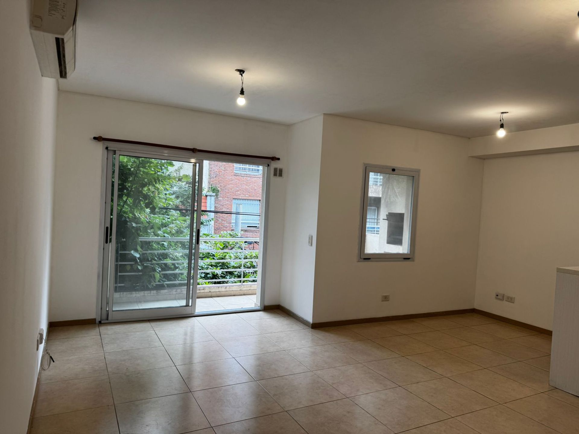 Apartment for Rent in San Fernando