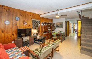 Venta Duplex 4 Ambientes Patio Y Cochera Martinez