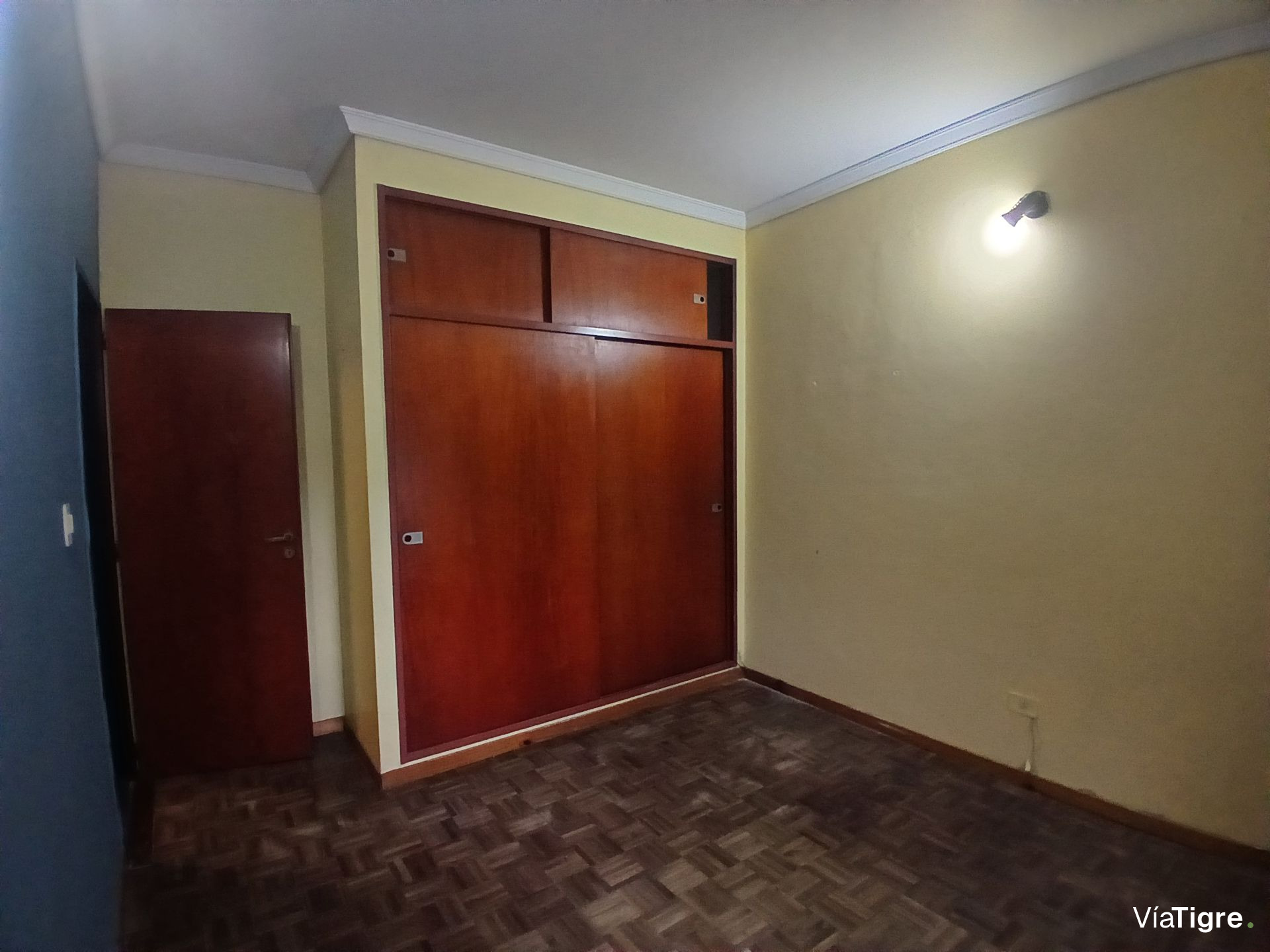 Alquila ph 5 amb con terraza y balcón SIN EXPENSAS