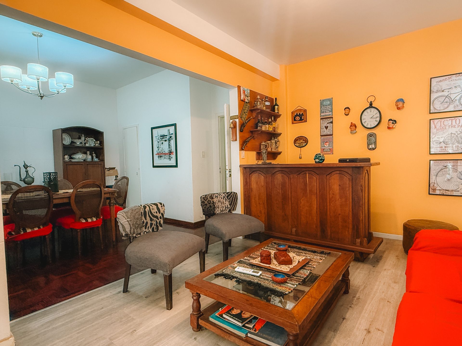 Venta Casa En Punta Chica, Victoria Con Jardin