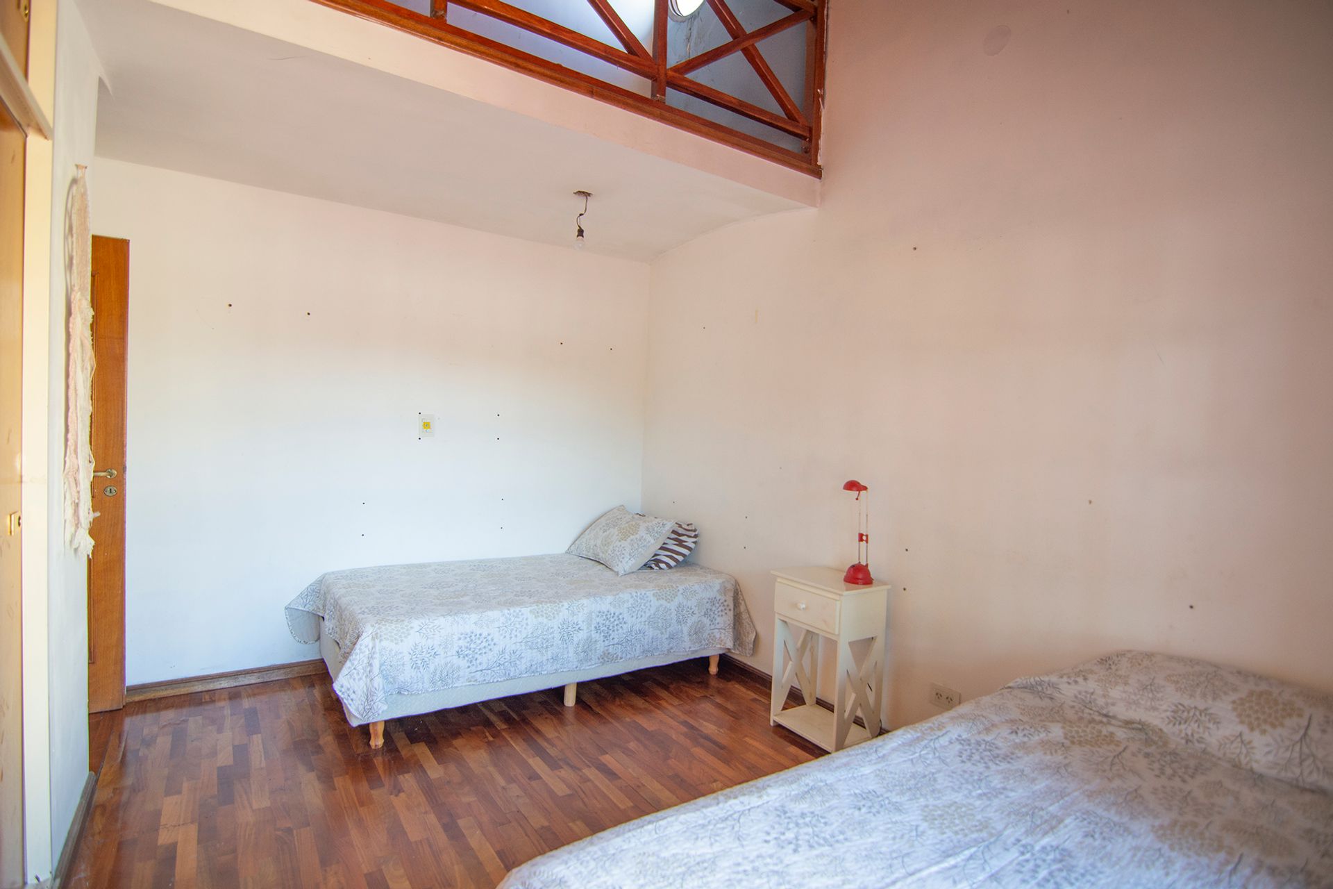 Casa 5 amb c/jardín, cochera, dep. en Don Torcuato