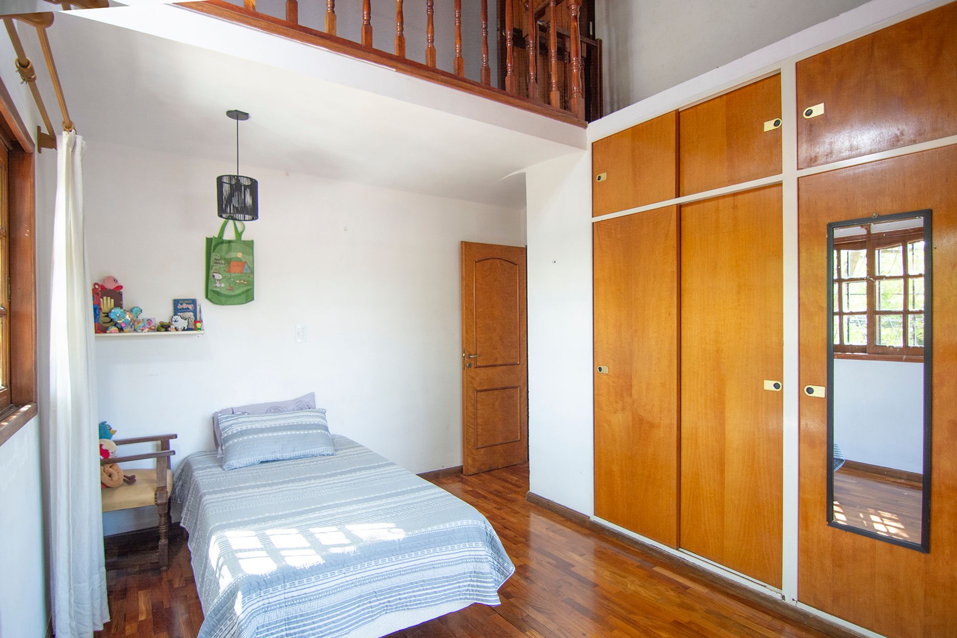 Casa 5 amb c/jardín, cochera, dep. en Don Torcuato