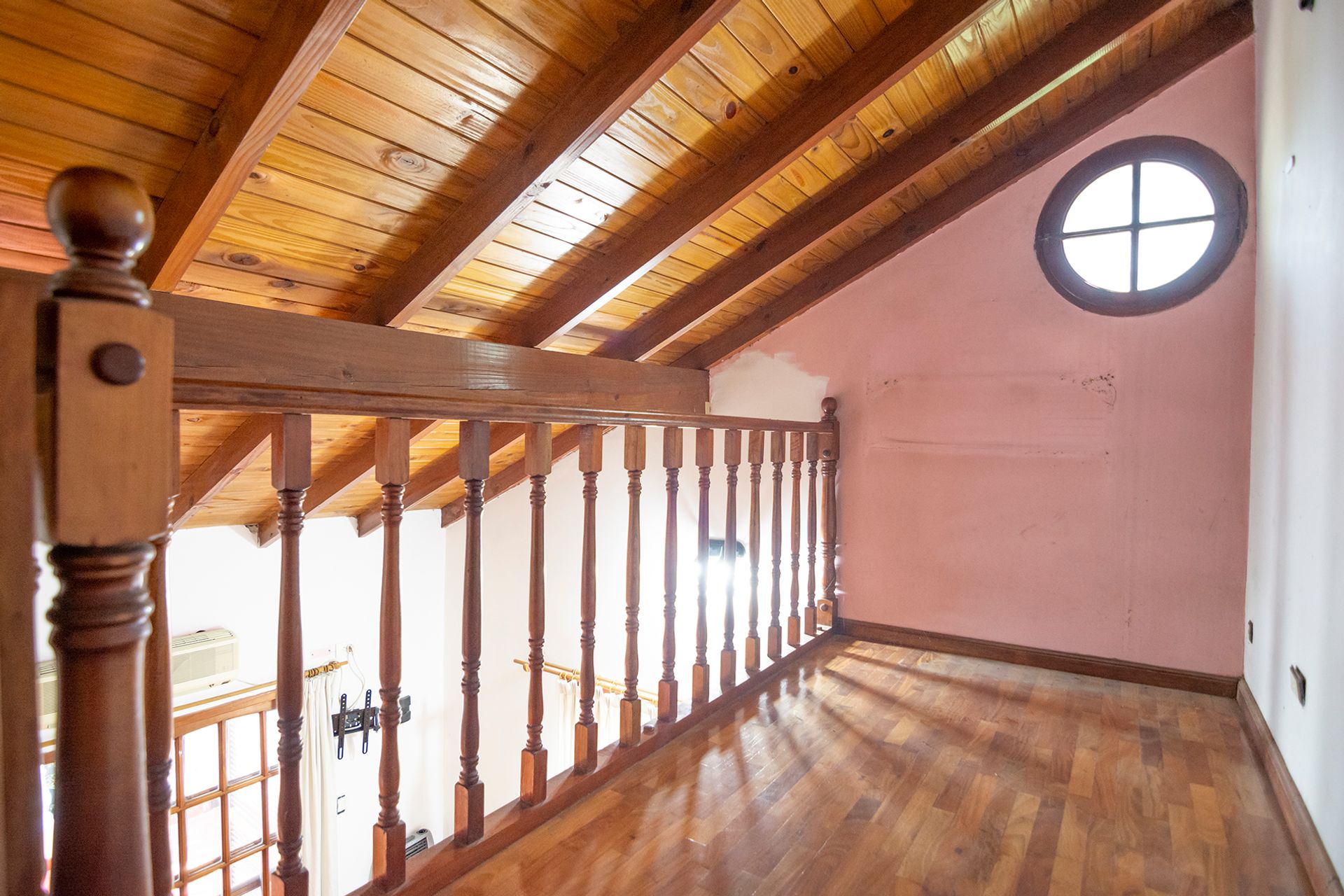 Casa 5 amb c/jardín, cochera, dep. en Don Torcuato