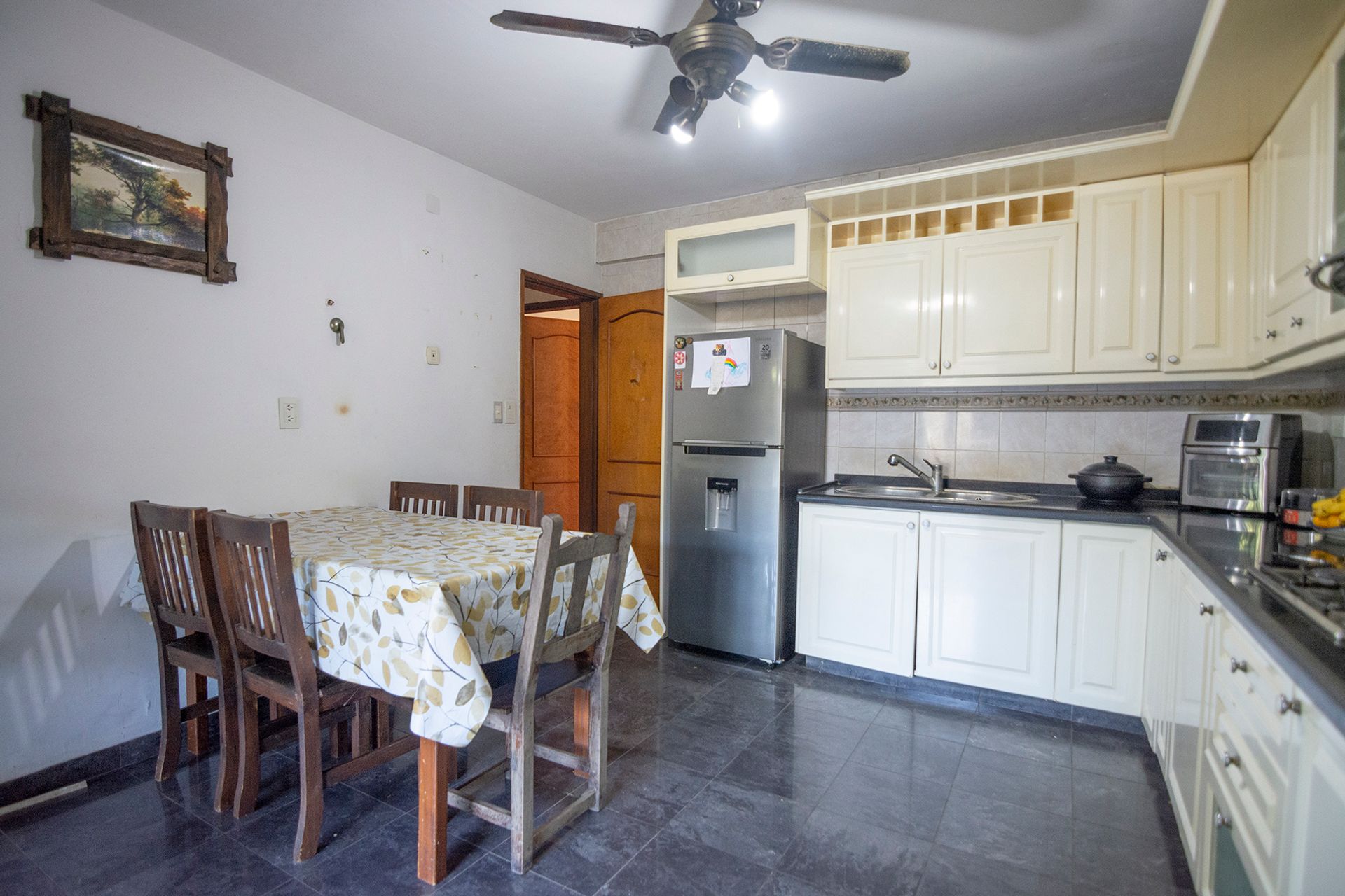 Casa 5 amb c/jardín, cochera, dep. en Don Torcuato