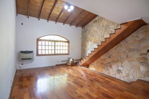 5-room house with garden, garage, apartment in Don Torcuato