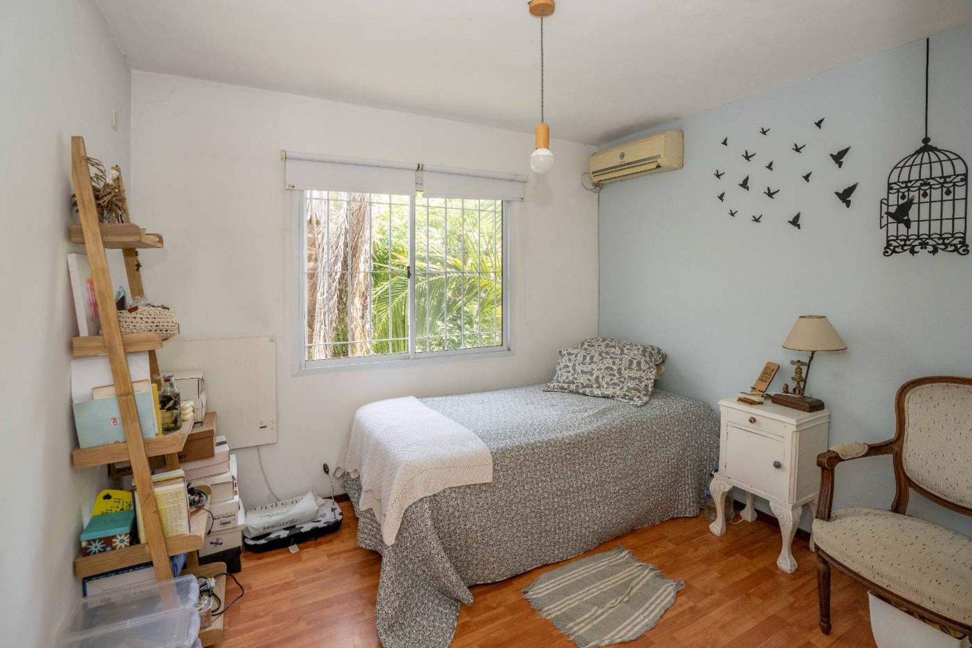 Venta Casa 6 Amb Con Jardin Y Quincho - El Talar