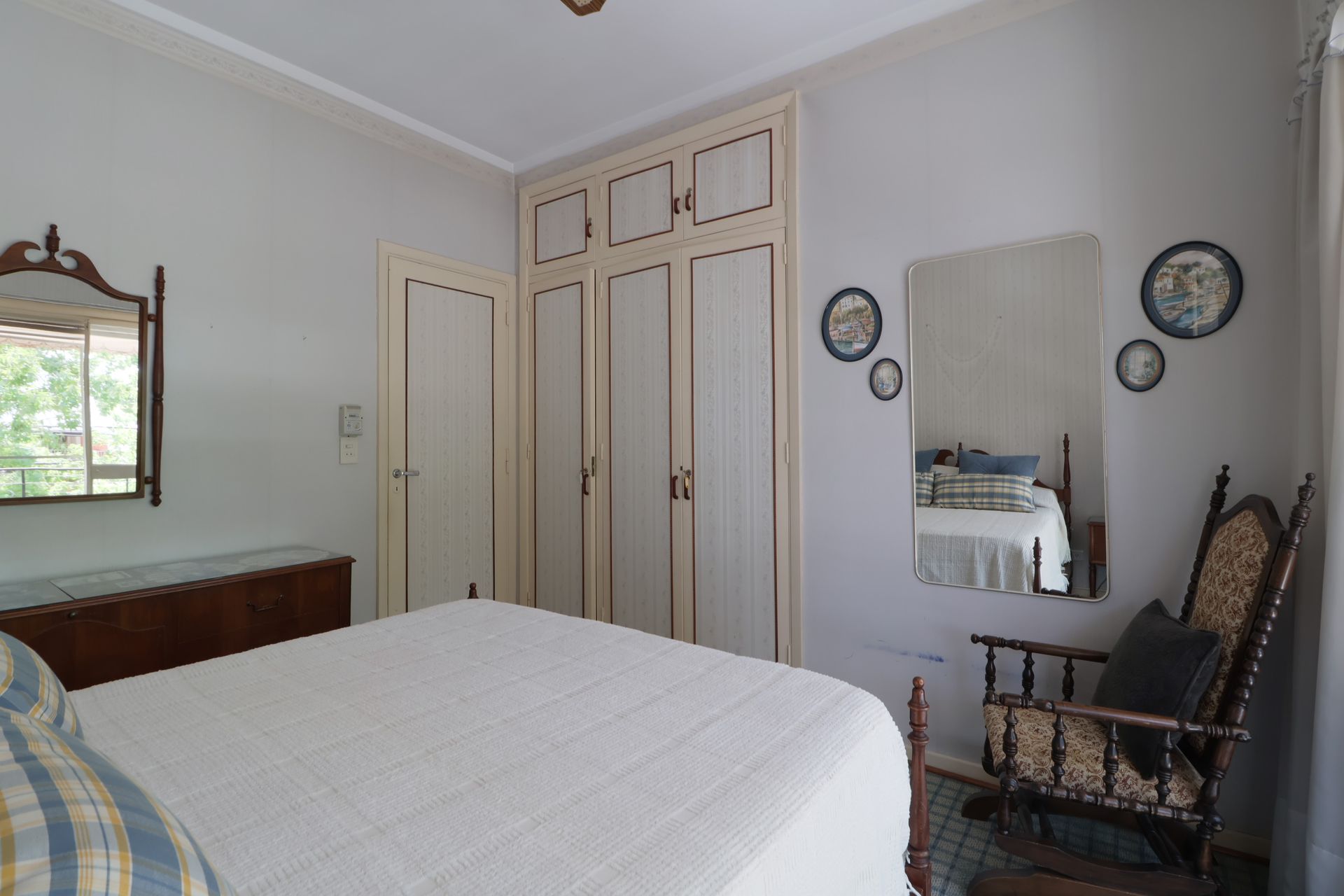 Venta Casa 4 Amb Con Jardin Y Garage - Olivos