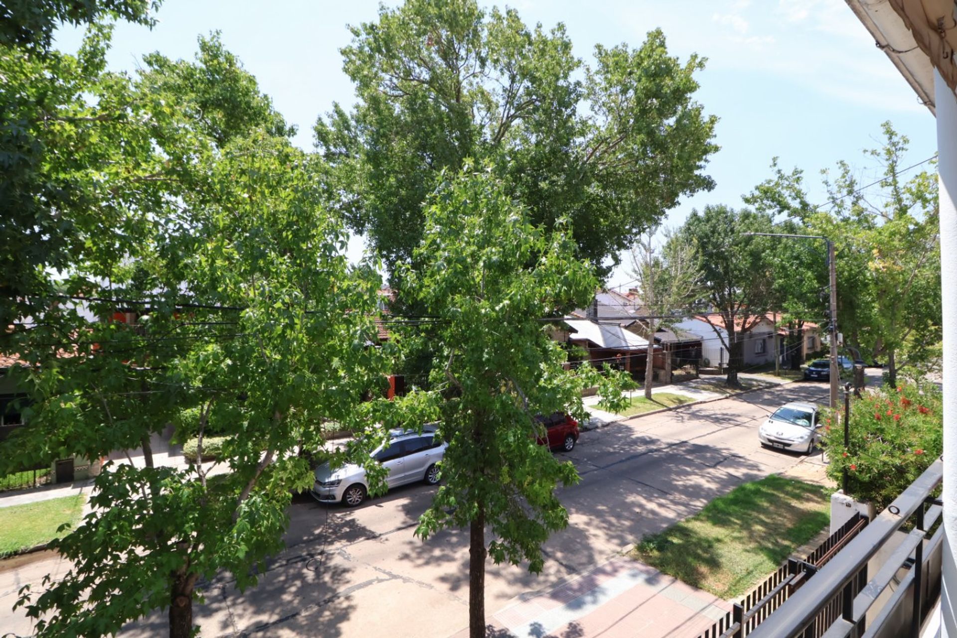Venta Casa 4 Amb Con Jardin Y Garage - Olivos