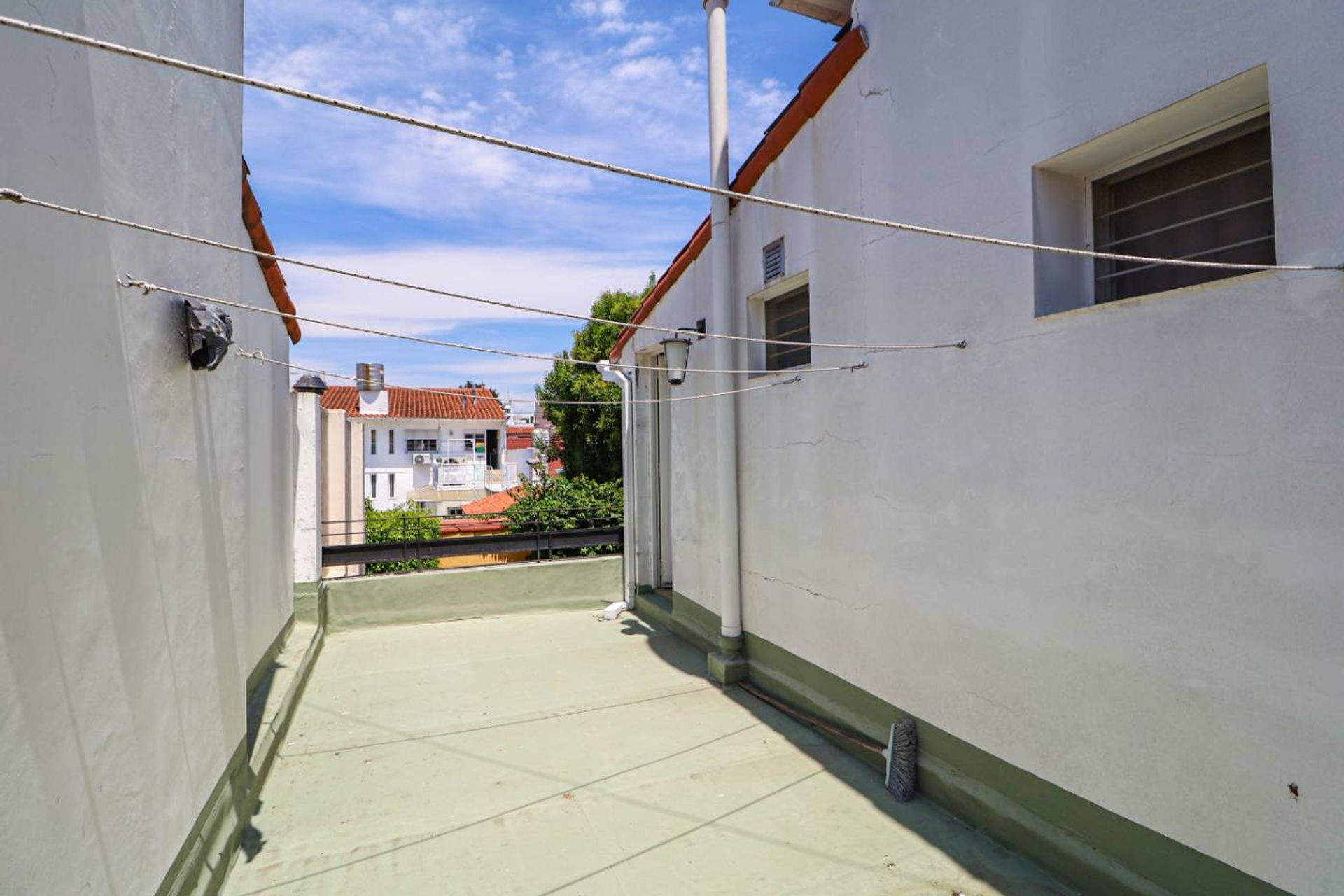 Venta Casa 4 Amb Con Jardin Y Garage - Olivos