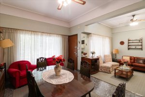 House for Sale 4 Rooms with Garden and Garage - Olivos