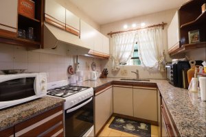 House for Sale 4 Rooms with Garden and Garage - Olivos