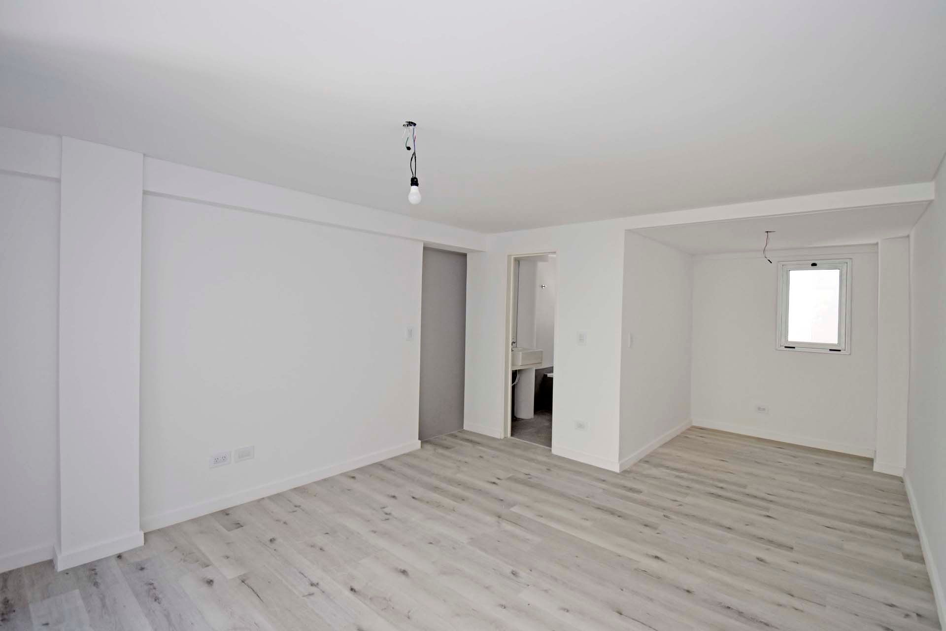 Duplex con jardin propio y cochera