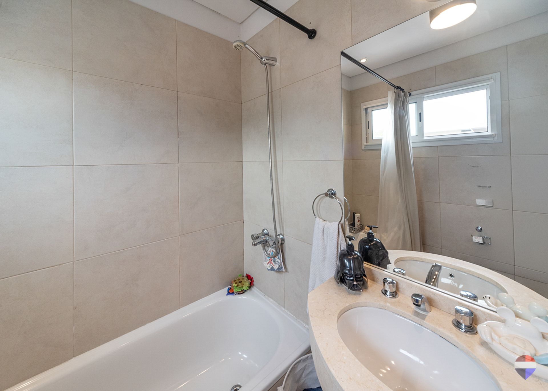 Venta duplex 3 ambientes Jardines de Milberg Tigre