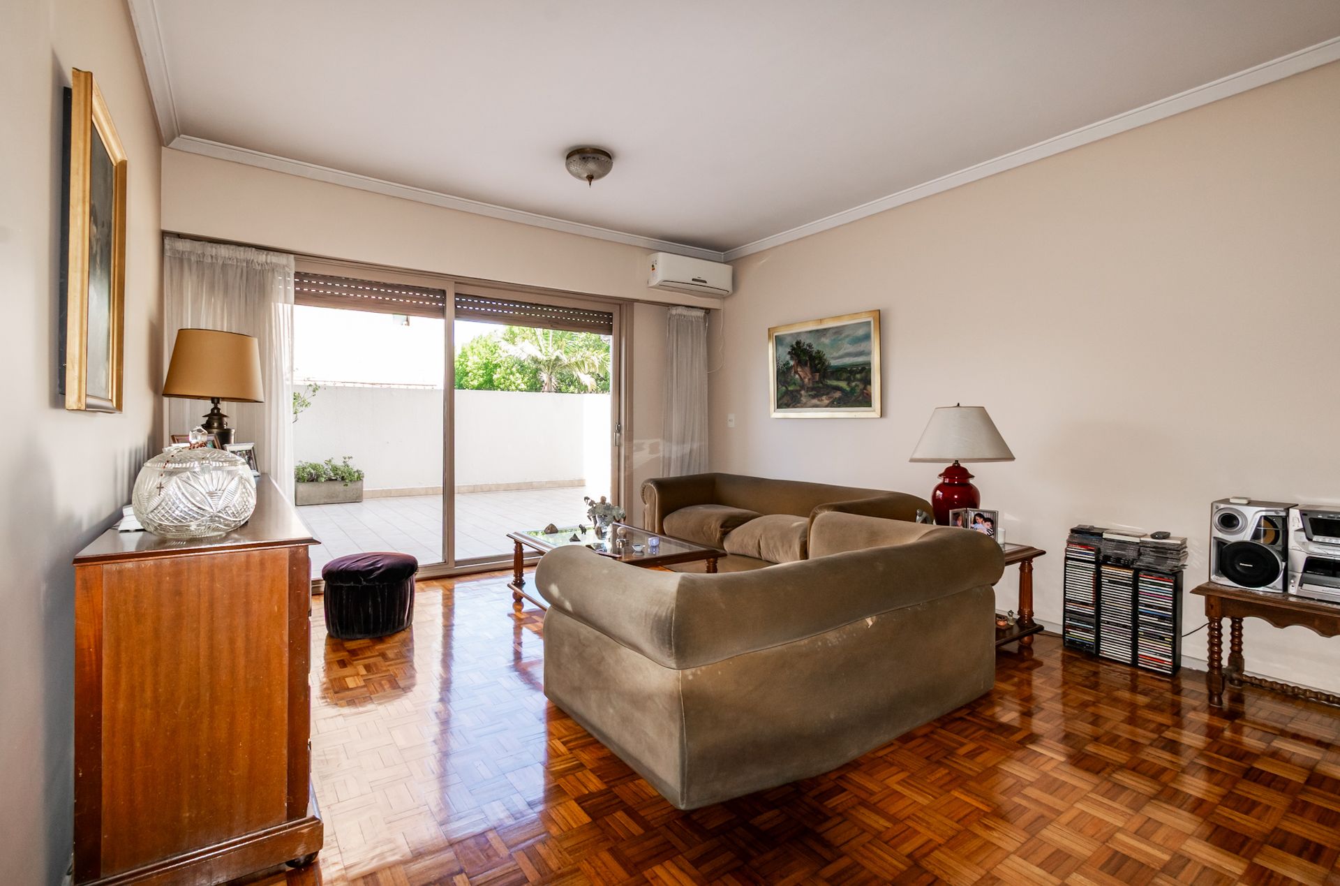 Apartment for Sale 4 Rooms with Patio in Vte Lopez