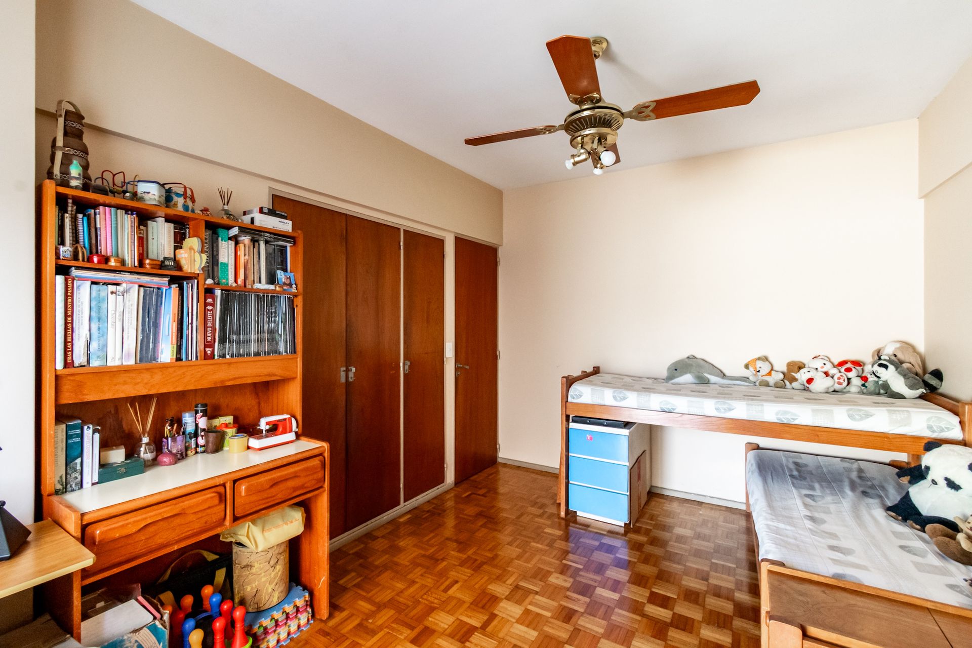 Venta Departamento 4 Amb Con Patio En Vte Lopez