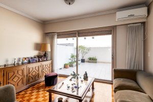 Apartment for Sale 4 Rooms with Patio in Vte Lopez