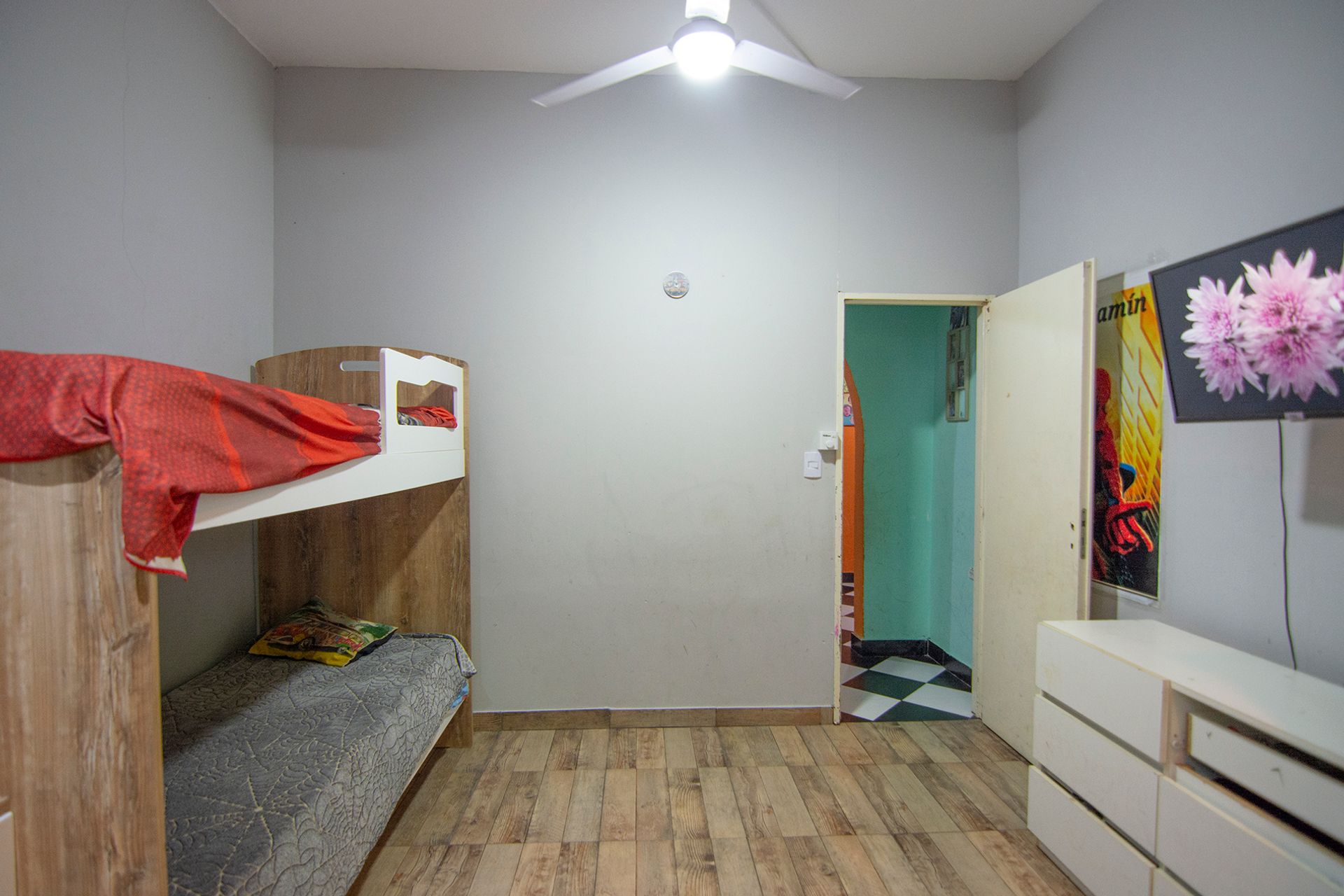 Casa 4 ambientes en venta Boulogne Jardín Cochera