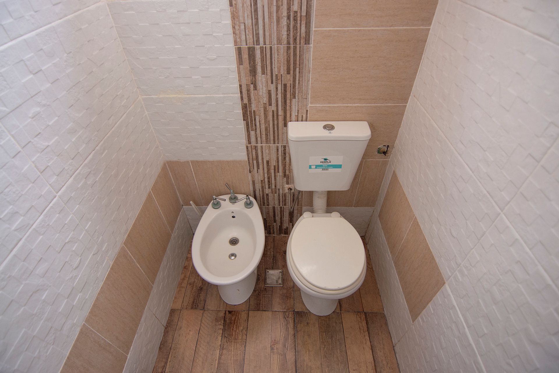 Casa 4 ambientes en venta Boulogne Jardín Cochera