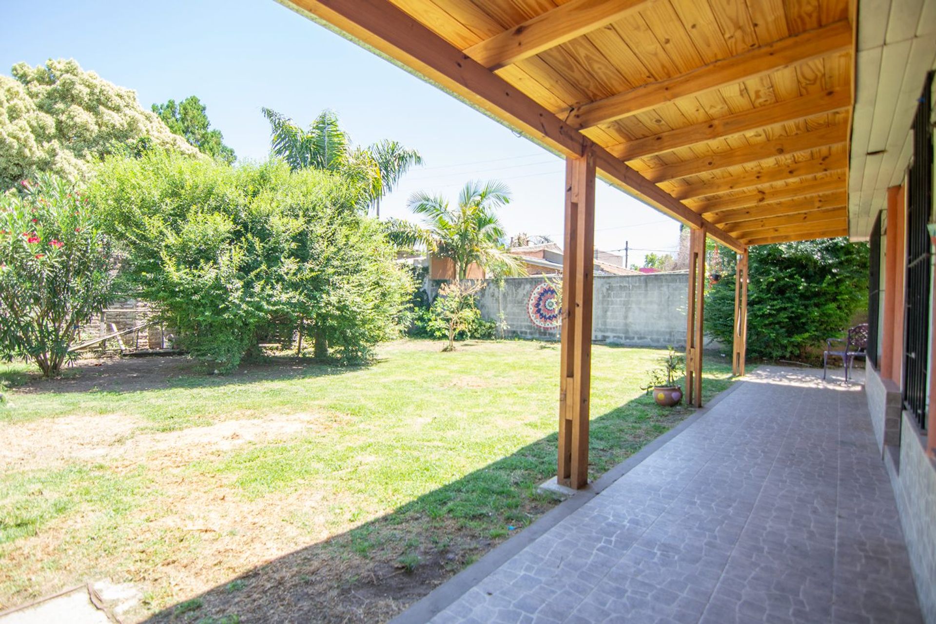Casa 4 ambientes en venta Boulogne Jardín Cochera
