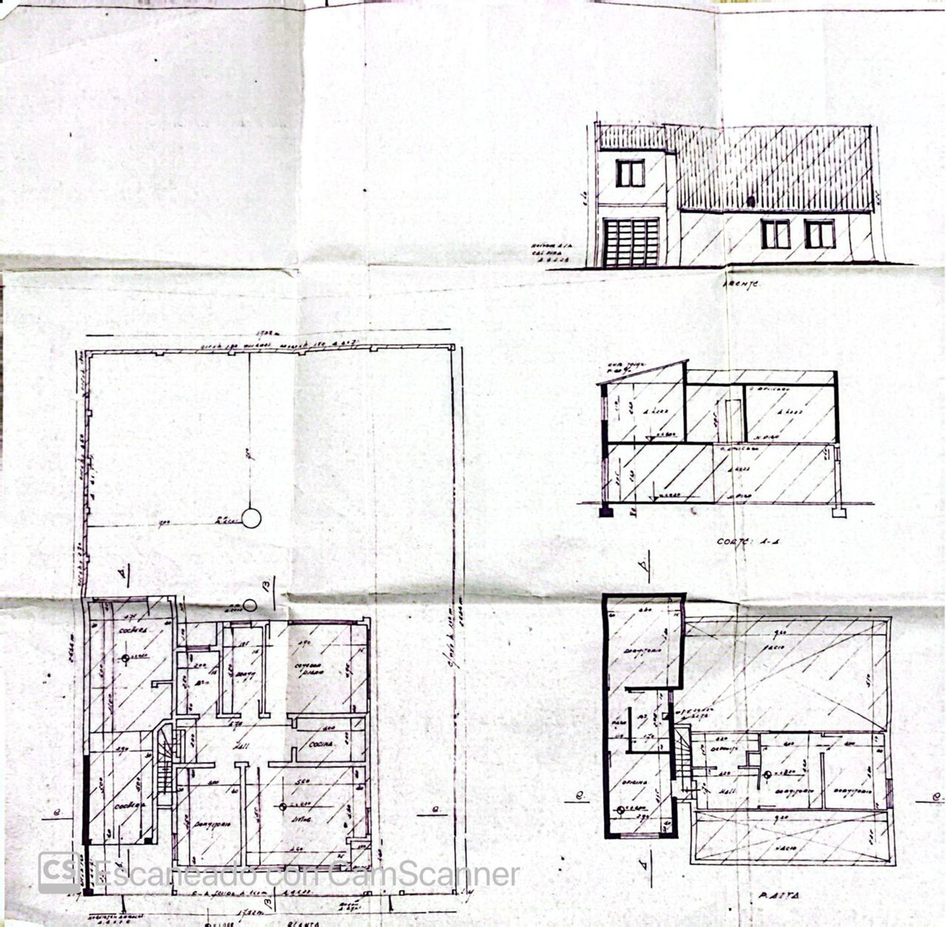 Casa 4 ambientes en venta Boulogne Jardín Cochera