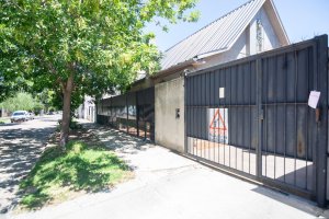 POSIBILIDAD ÚNICA! VENTA Casa 439m² BOULOGNE