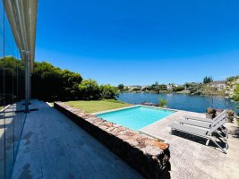 House for sale 590 meters Castores Nordelta, very special