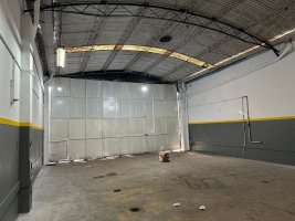 Warehouse Rental in Beccar – 270 square meters