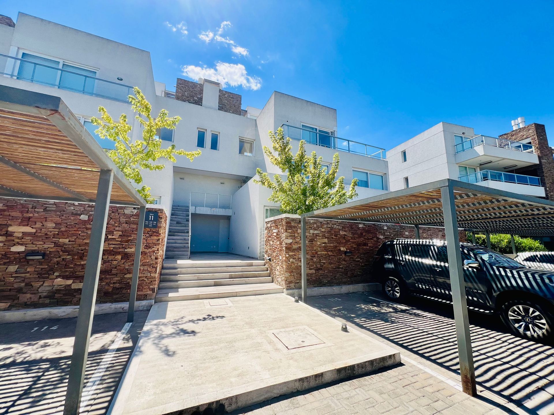 Venta duplex 4 ambientes Balcon Parrilla Nordelta