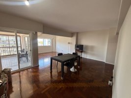 5-Room Apartment for Rent in Olivos with Balcony