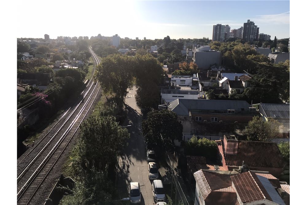 Oficina En Vicente Lopez Con Cochera