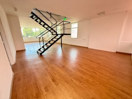 Office in Vicente López with Parking