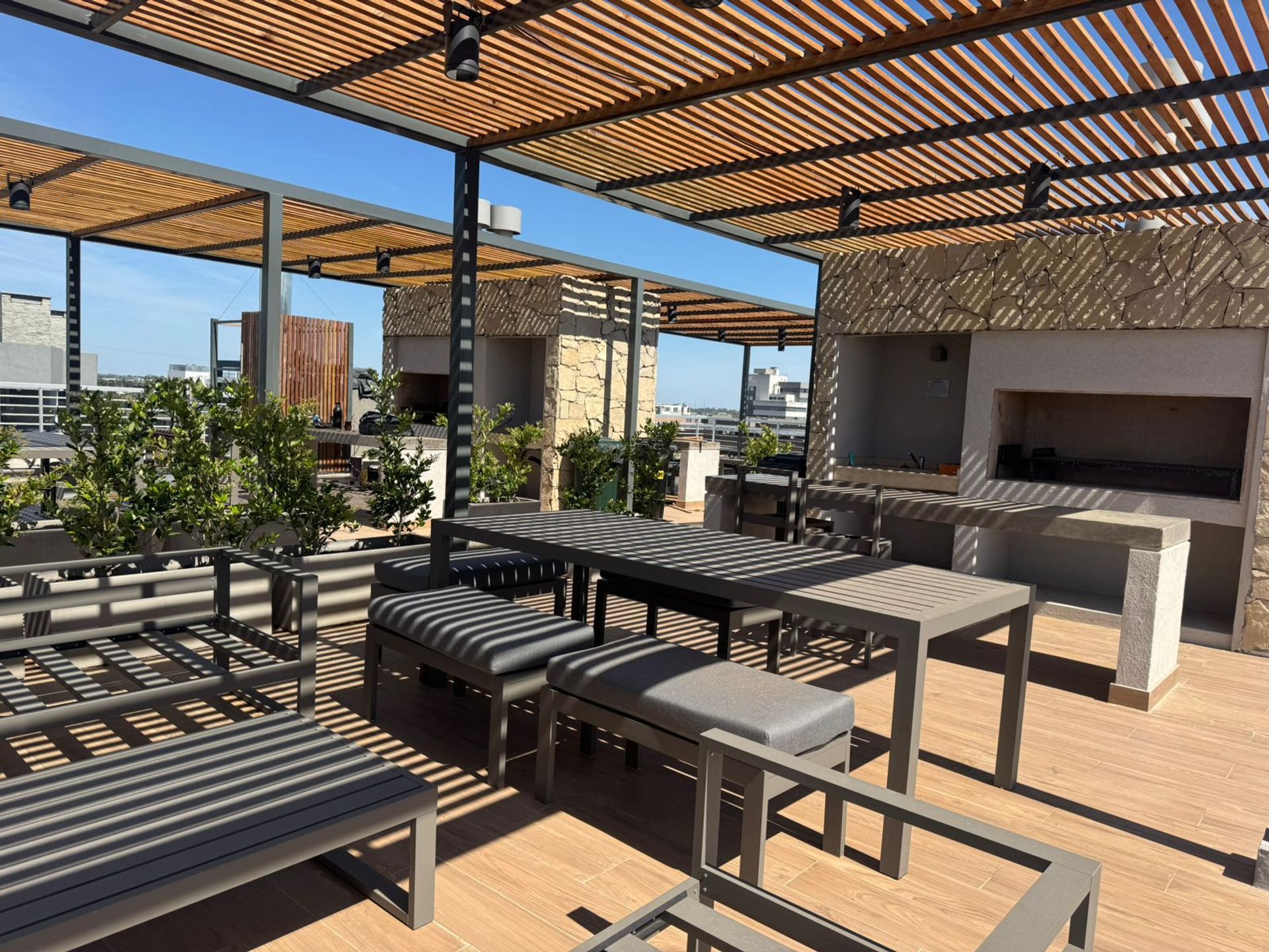 Departamento en Alquiler en Edif Skyroof, Nordelta
