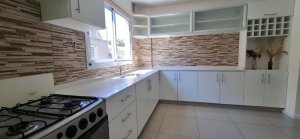 Olivos 4 Rooms Rental with Double Garage