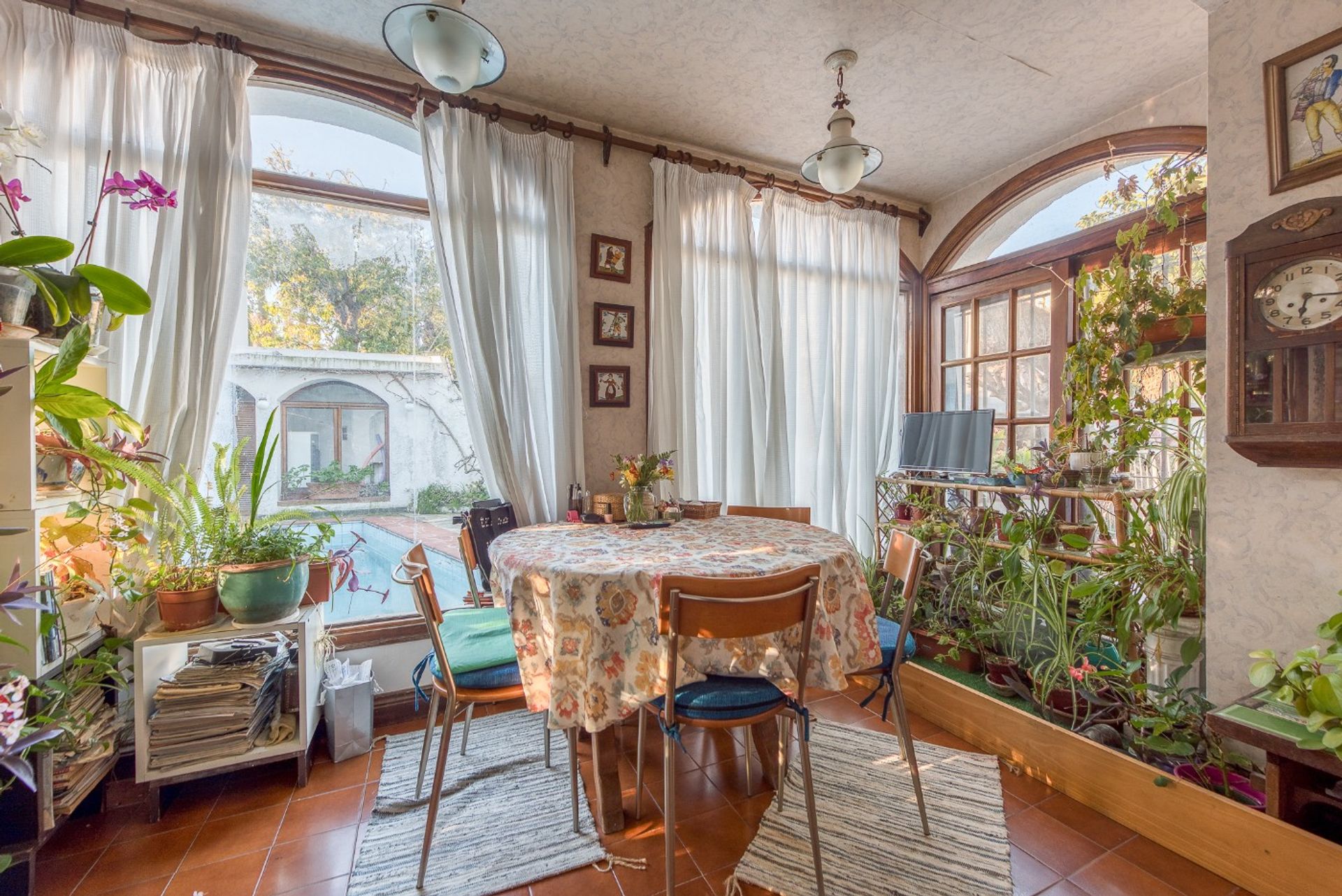 La Lucila Casa muy luminosa con Jardín y Pileta