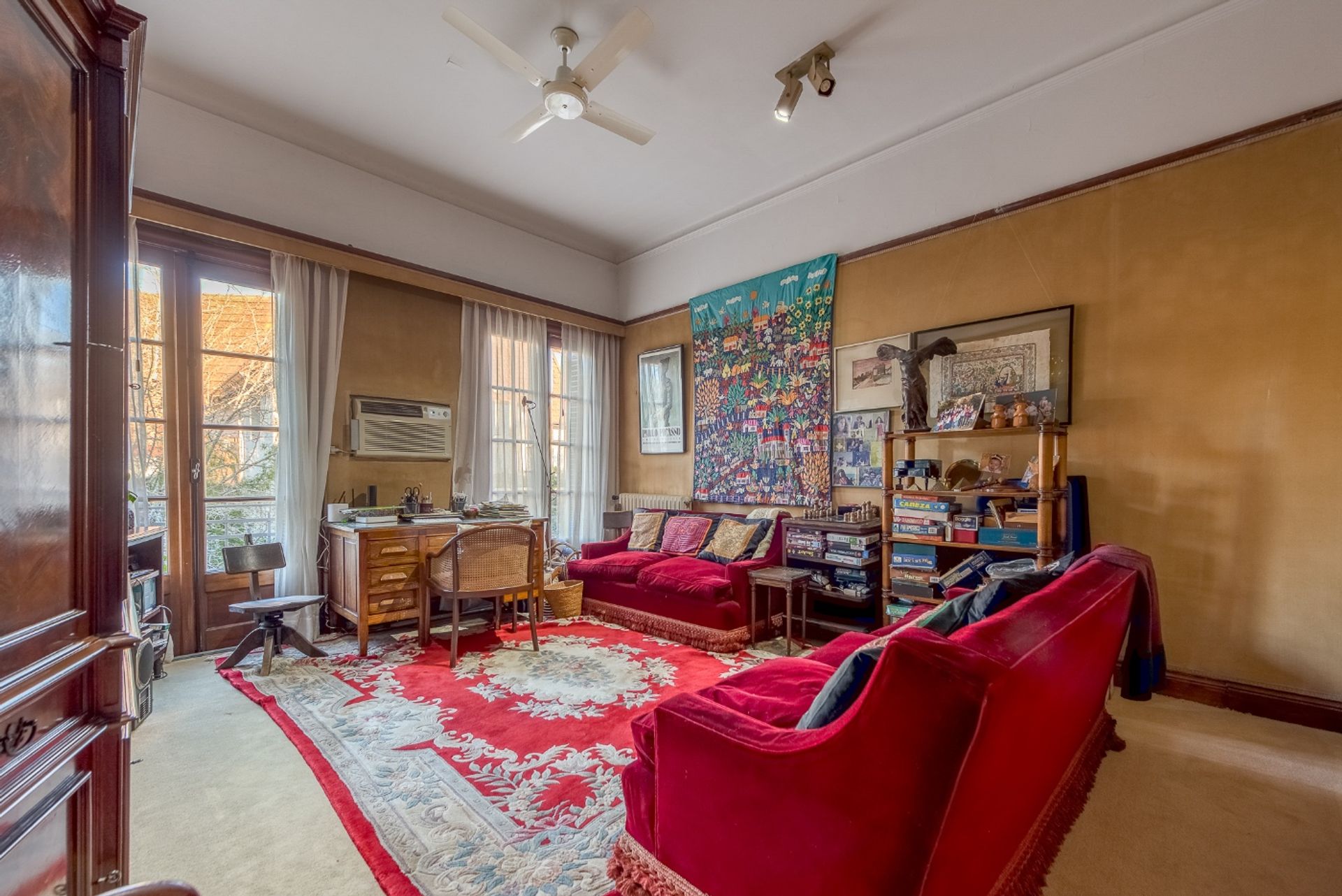 La Lucila Casa muy luminosa con Jardín y Pileta