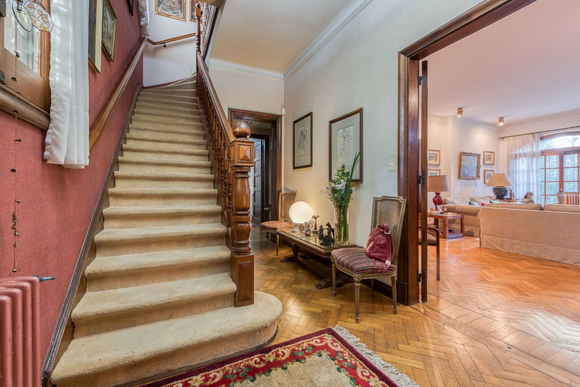La Lucila Casa muy luminosa con Jardín y Pileta