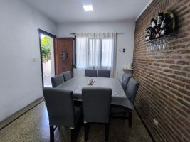 PH 5 ambientes c/ jardin y cochera