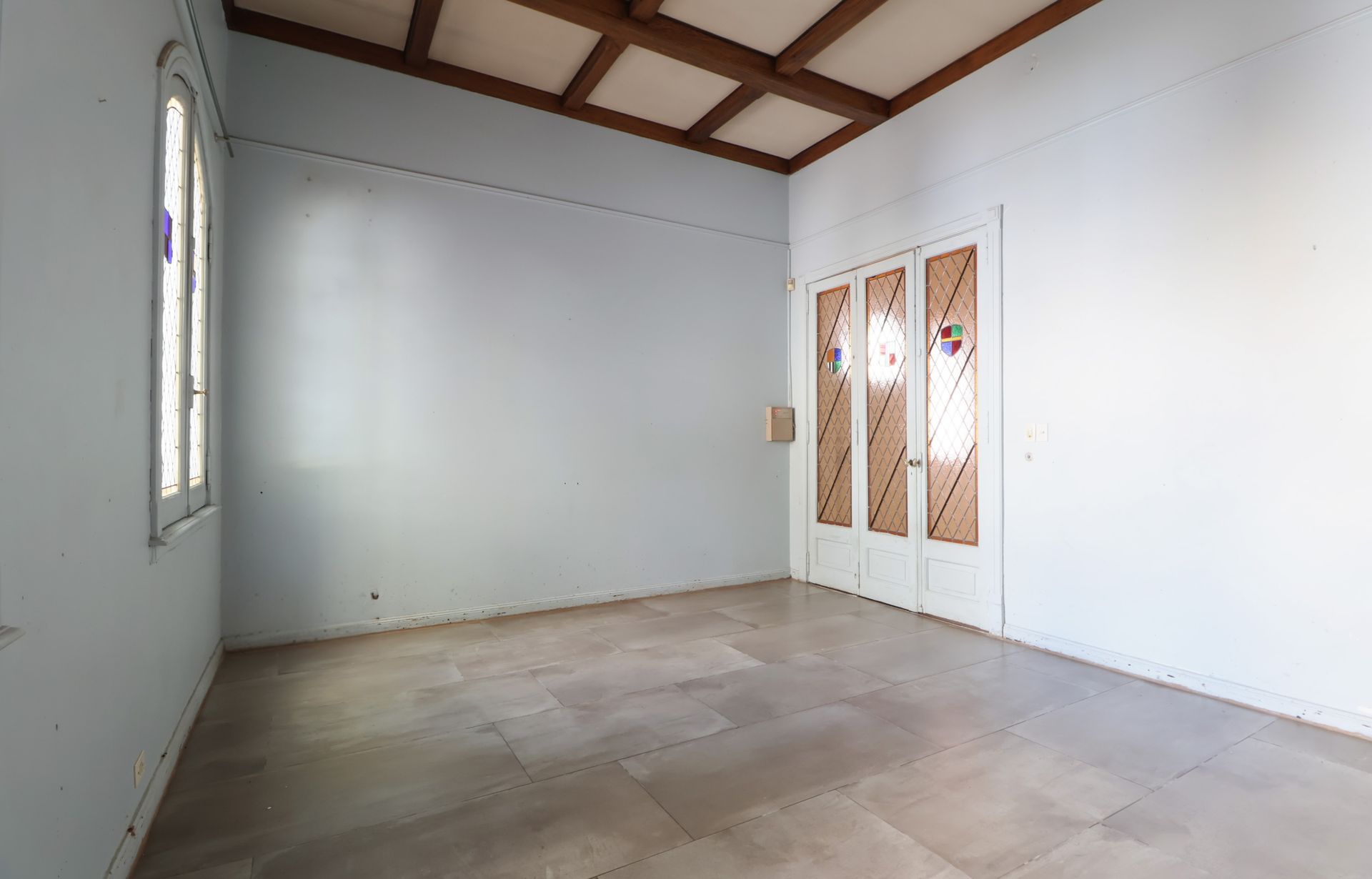 Casa 6 ambientes c/ Quincho y Jardin -San Fernando