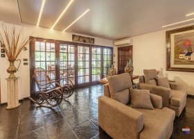 Casa 7 Amb Venta Martinez Jardin Pileta Y Quincho