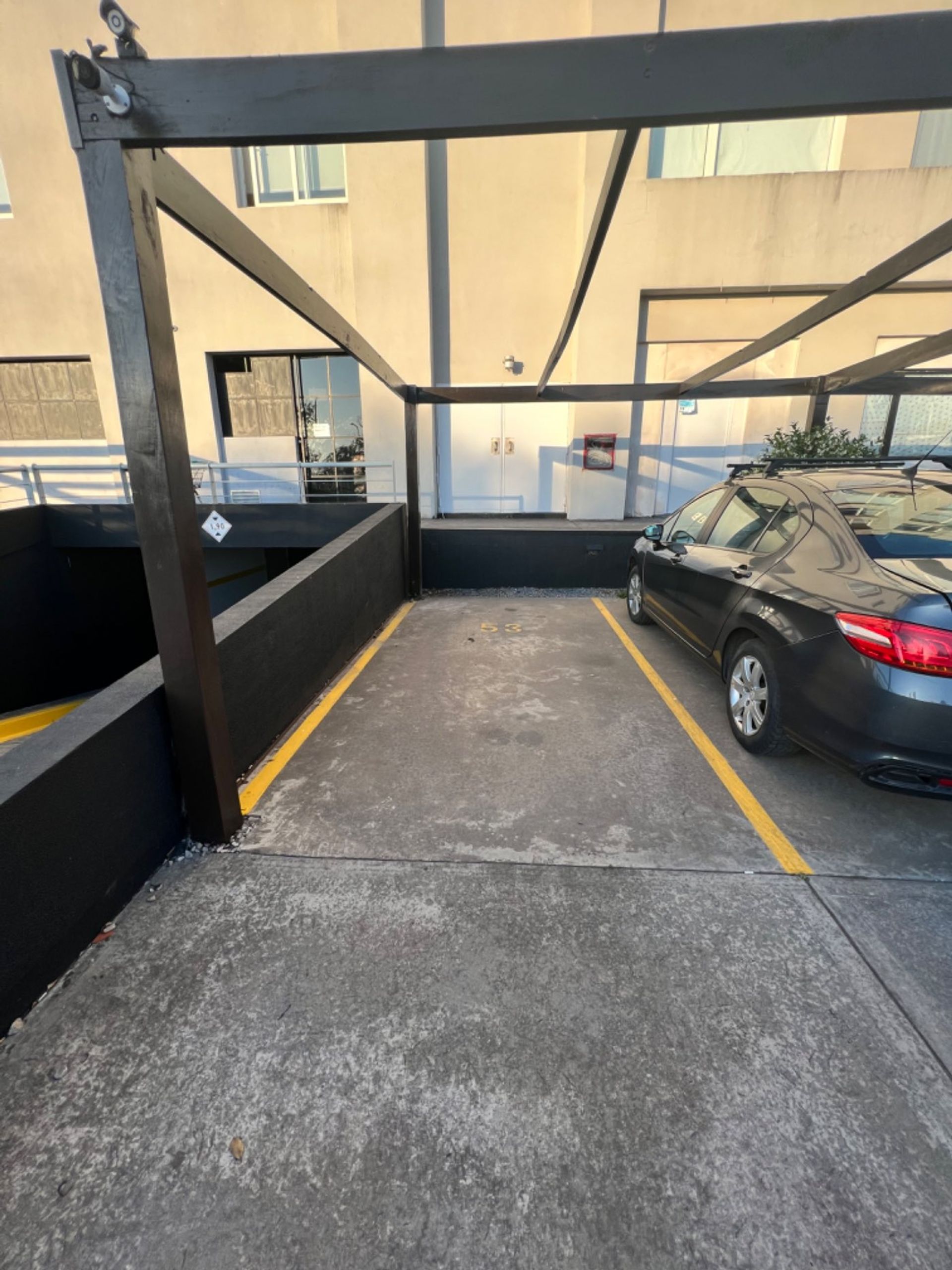 Venta Loft Cochera Vivienda Y Profesional Luminoso