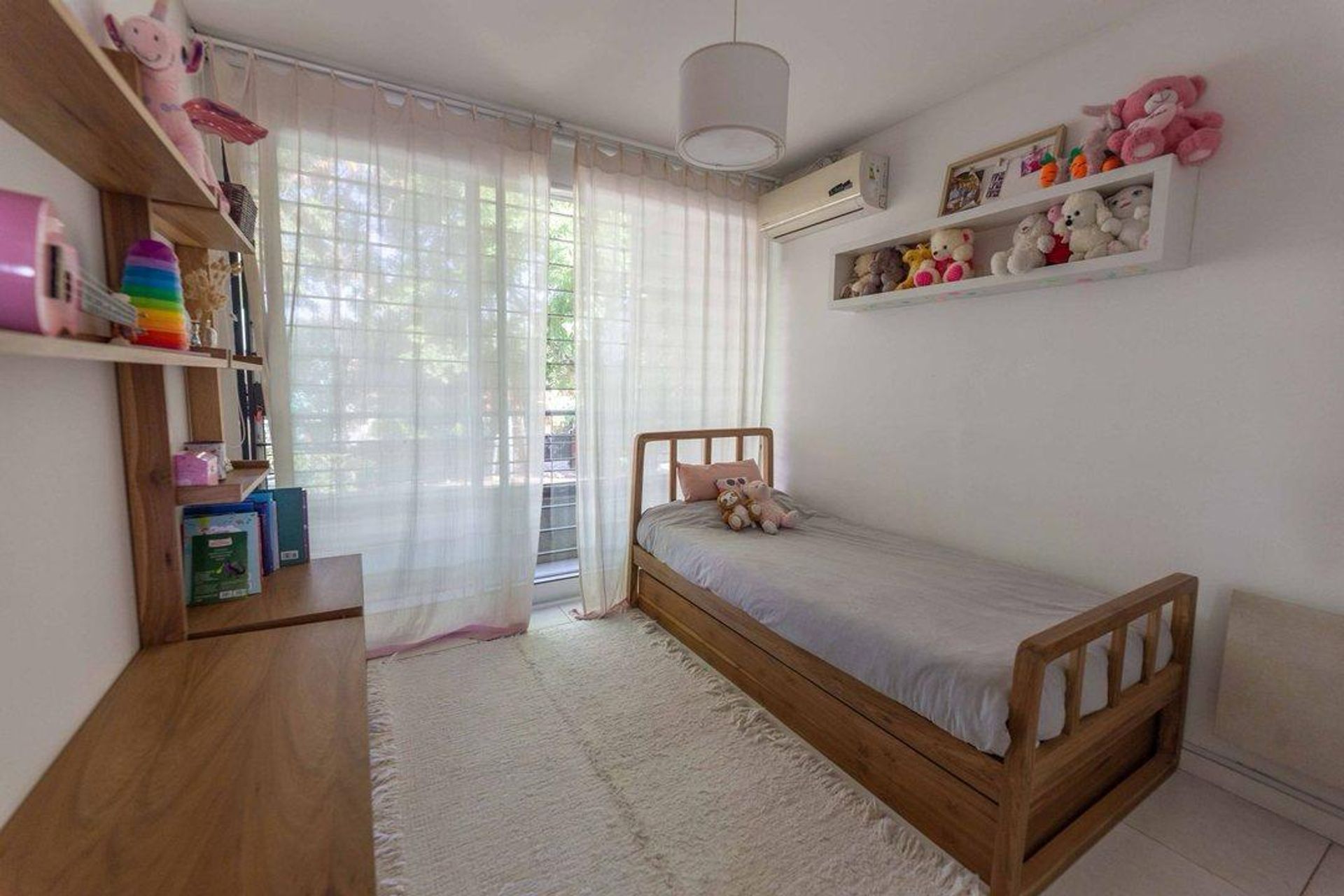 Venta Casa 4 Amb C Jardin Y Pileta En Beccar Syrah