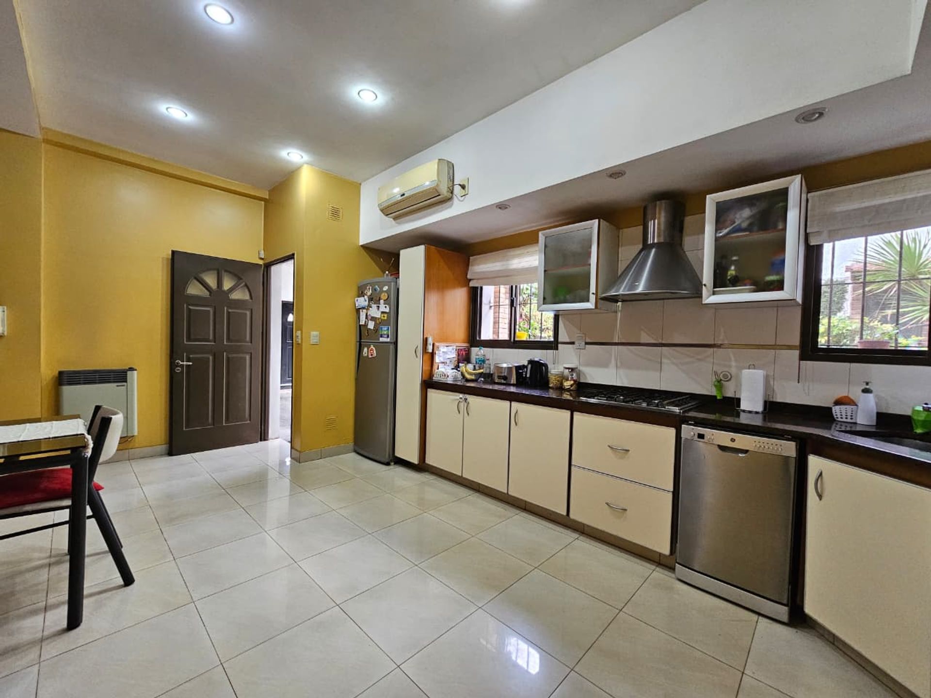 Casa 5 Ambientes Con Jardin Y Pileta En Florida