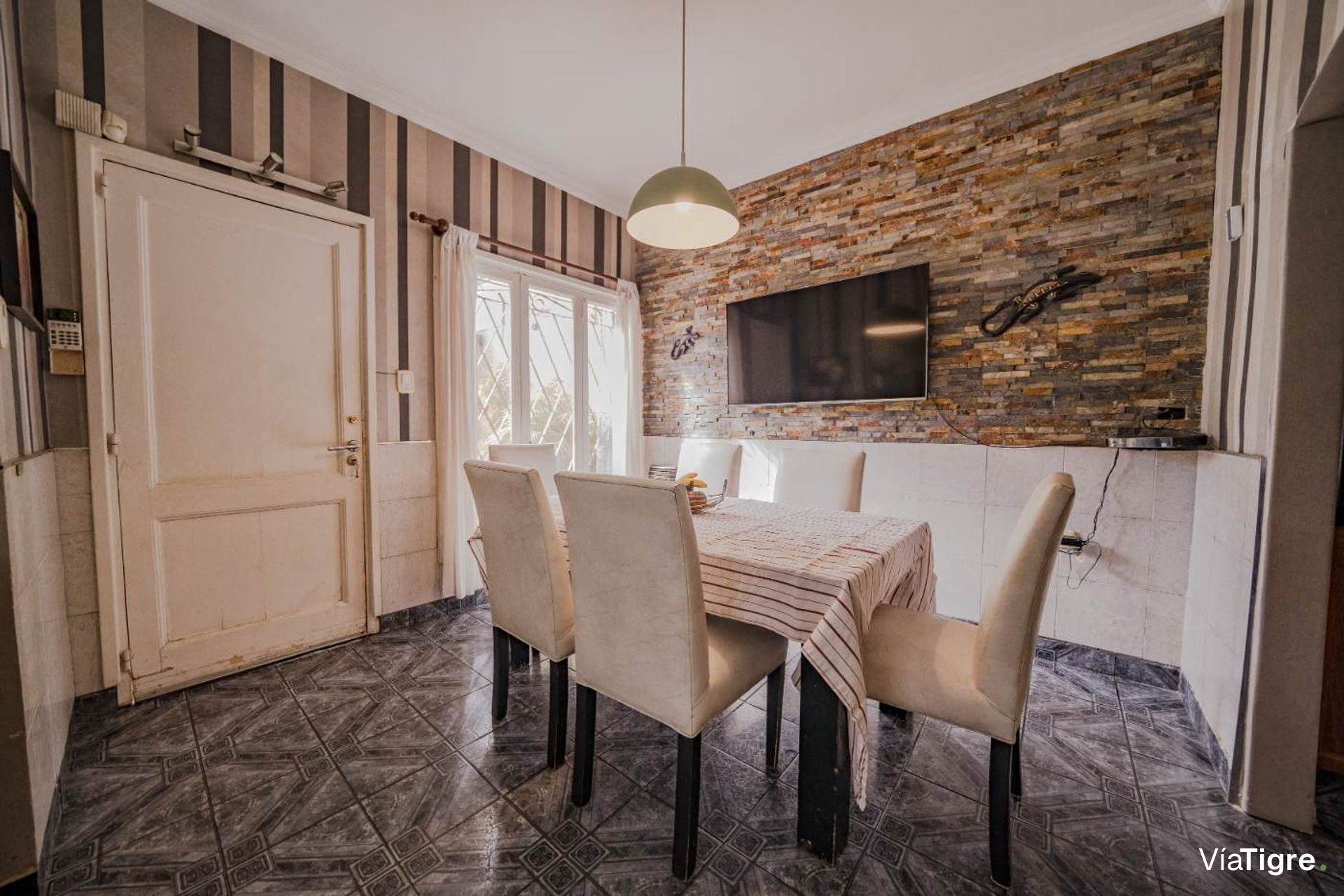 Venta casa 5 ambientes en Beccar APTO CREDITO