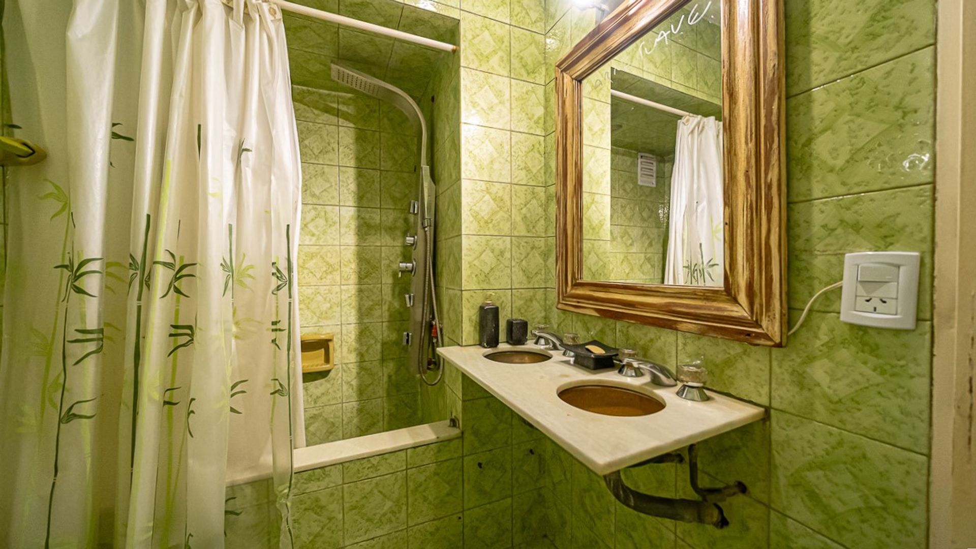 Venta Casa En Olivos Cuatro Ambientes