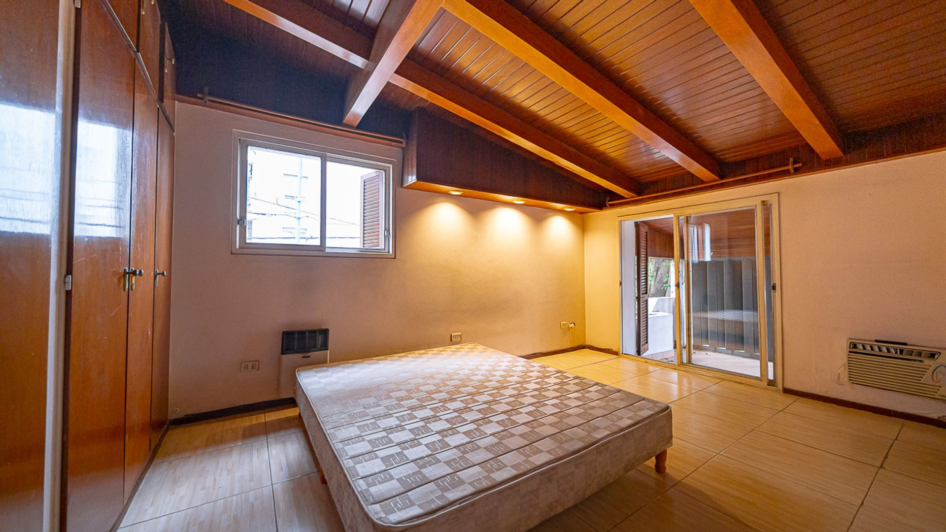 Venta Casa En Olivos Cuatro Ambientes