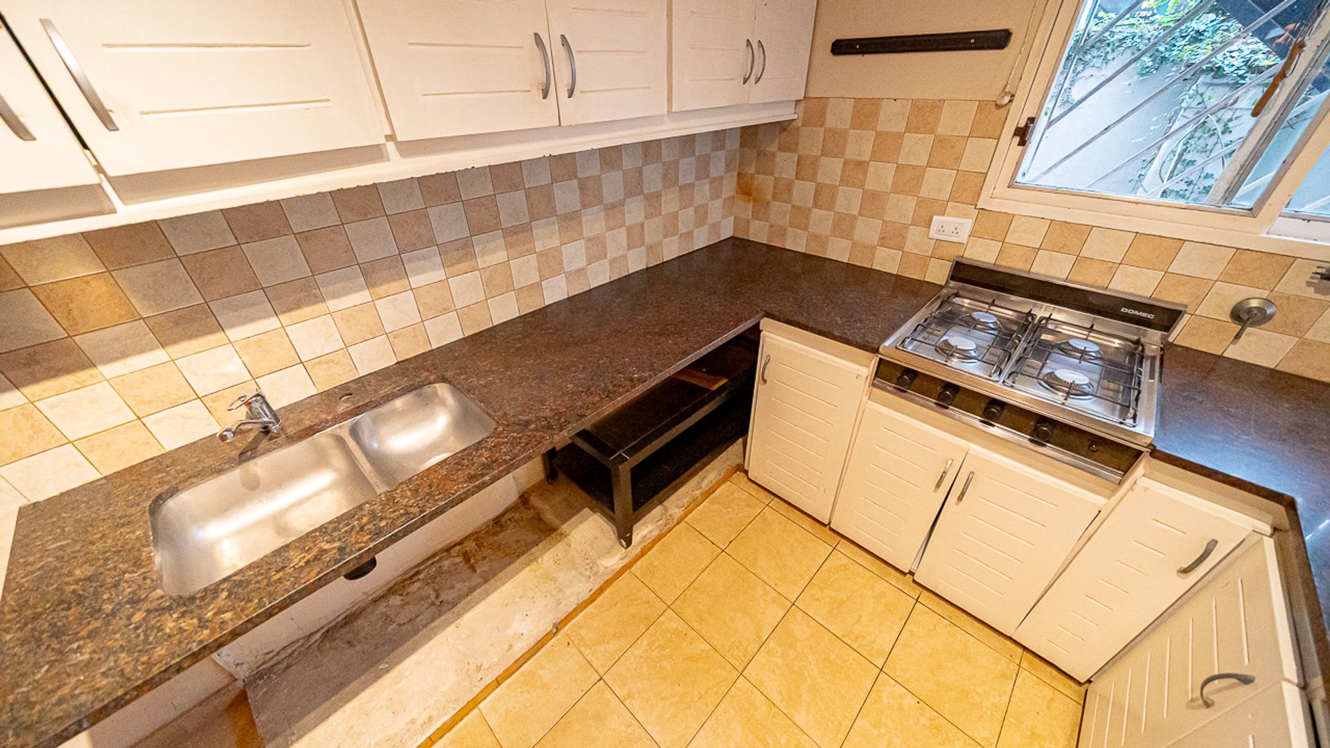 Venta Casa En Olivos Cuatro Ambientes