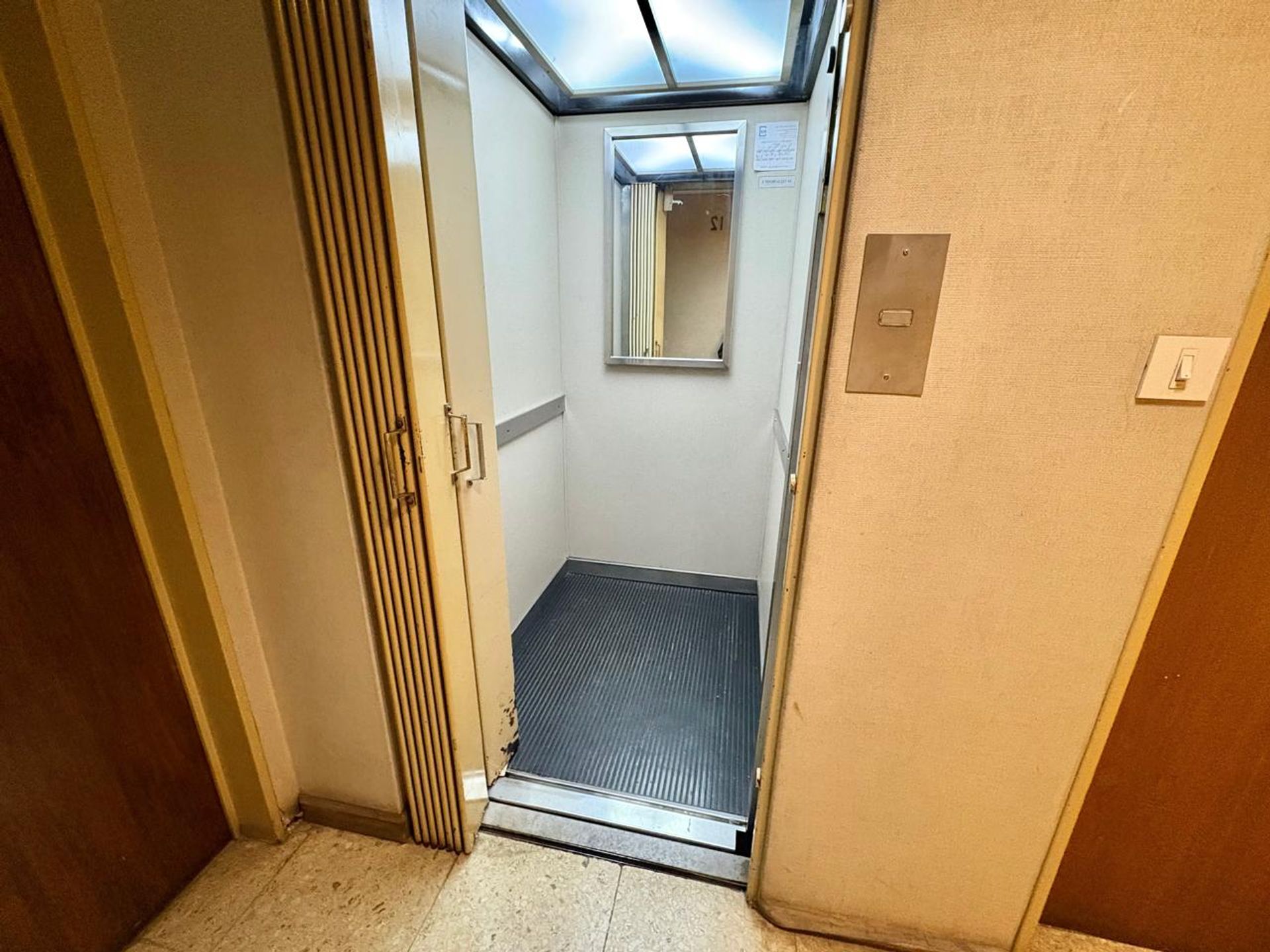 Venta Departamento 3 Ambientes-Cochera-Acassuso